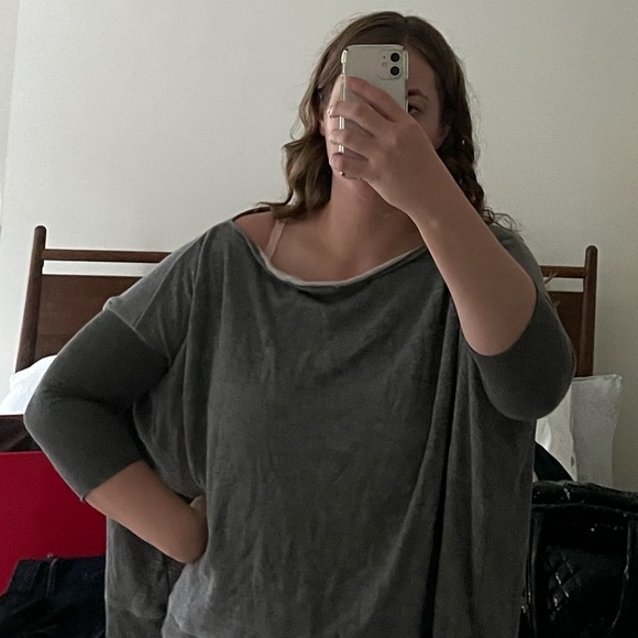 Beyond Yoga boatneck/dropped shoulder heather grey sweatshirt EUC (see fit pics) - Picture 6 of 6